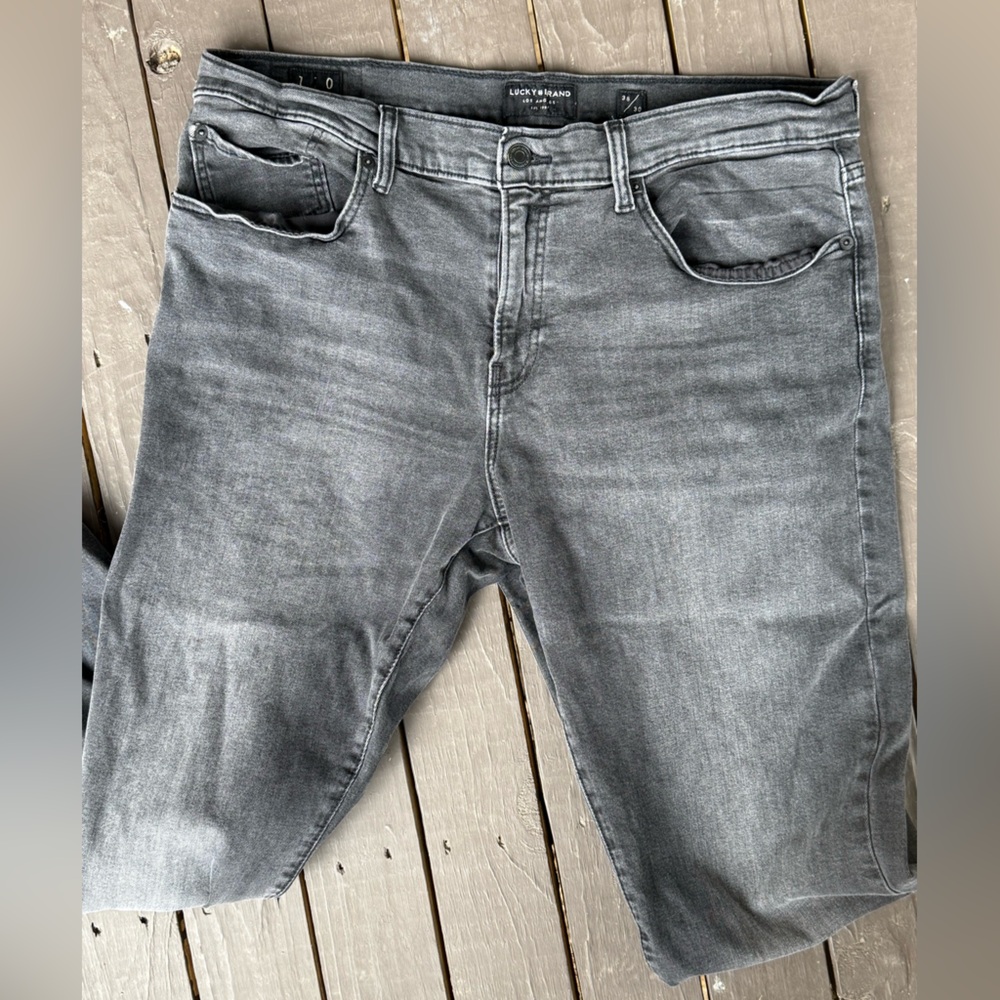 Lucky Brand Men’s Jeans “110” Slim Fit Size 38x30